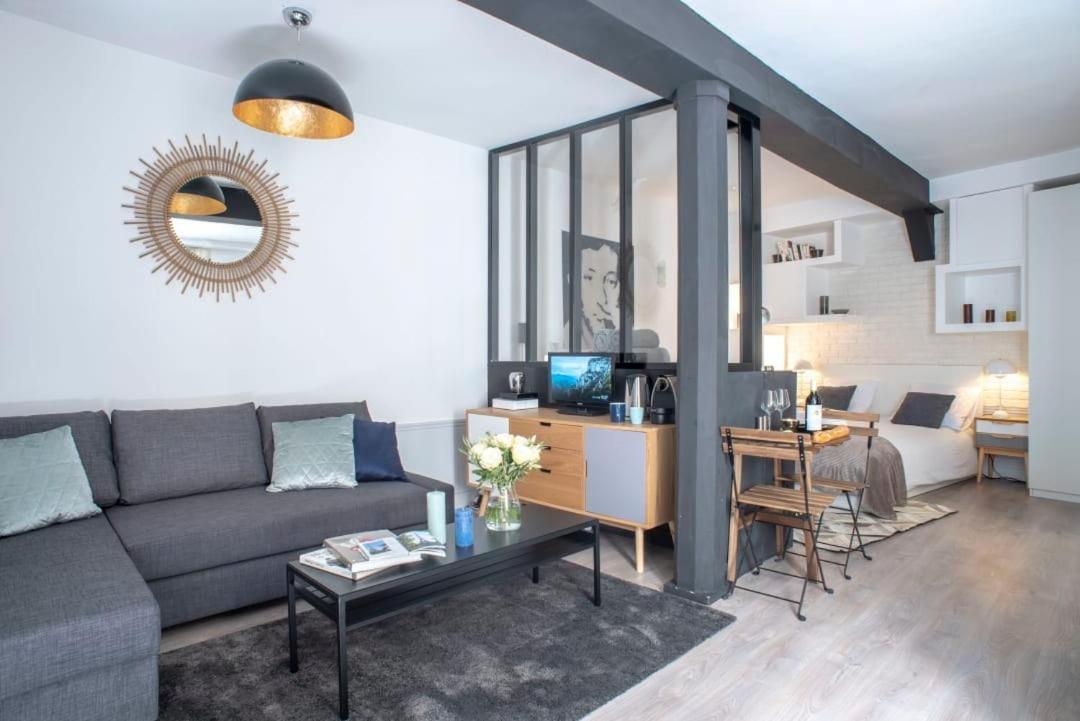Charming Flat W Terrace Near Le Marais - 1 Paris
