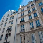 Charming Flat W Terrace Near Le Marais - Paris 1