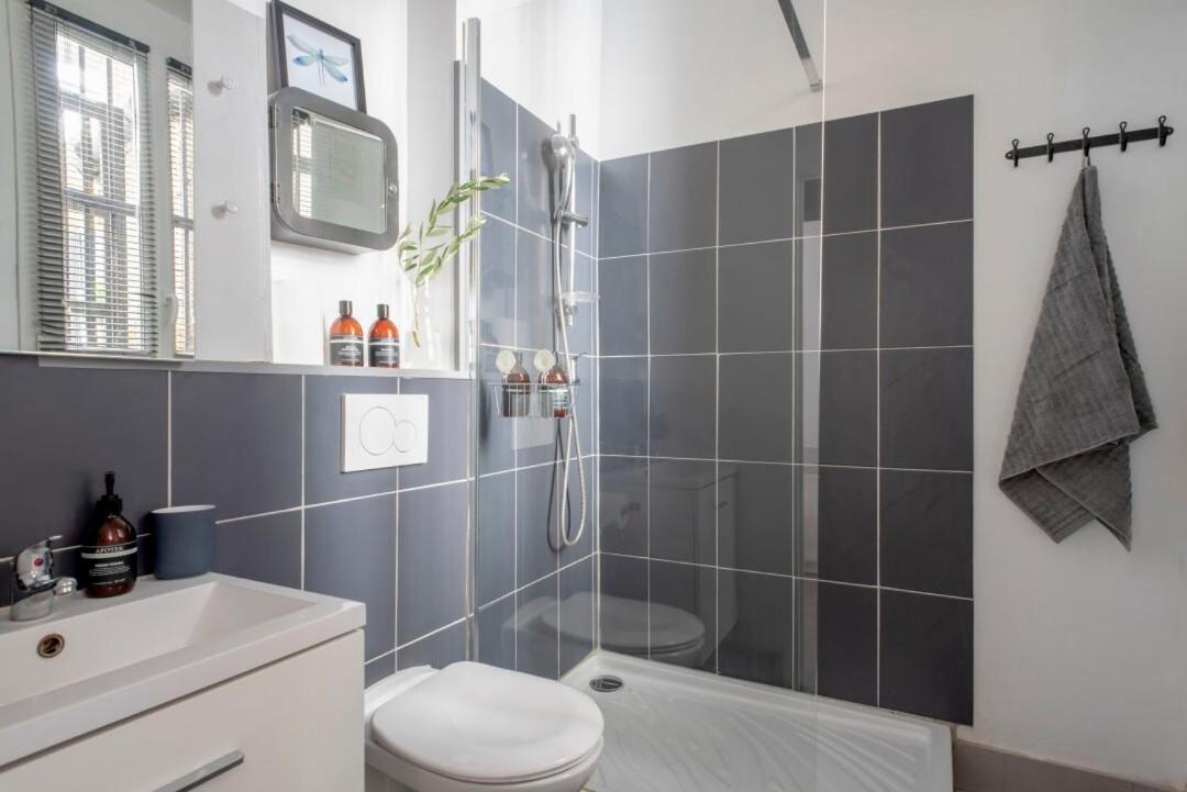 Charming Flat W Terrace Near Le Marais - 1 Apartment